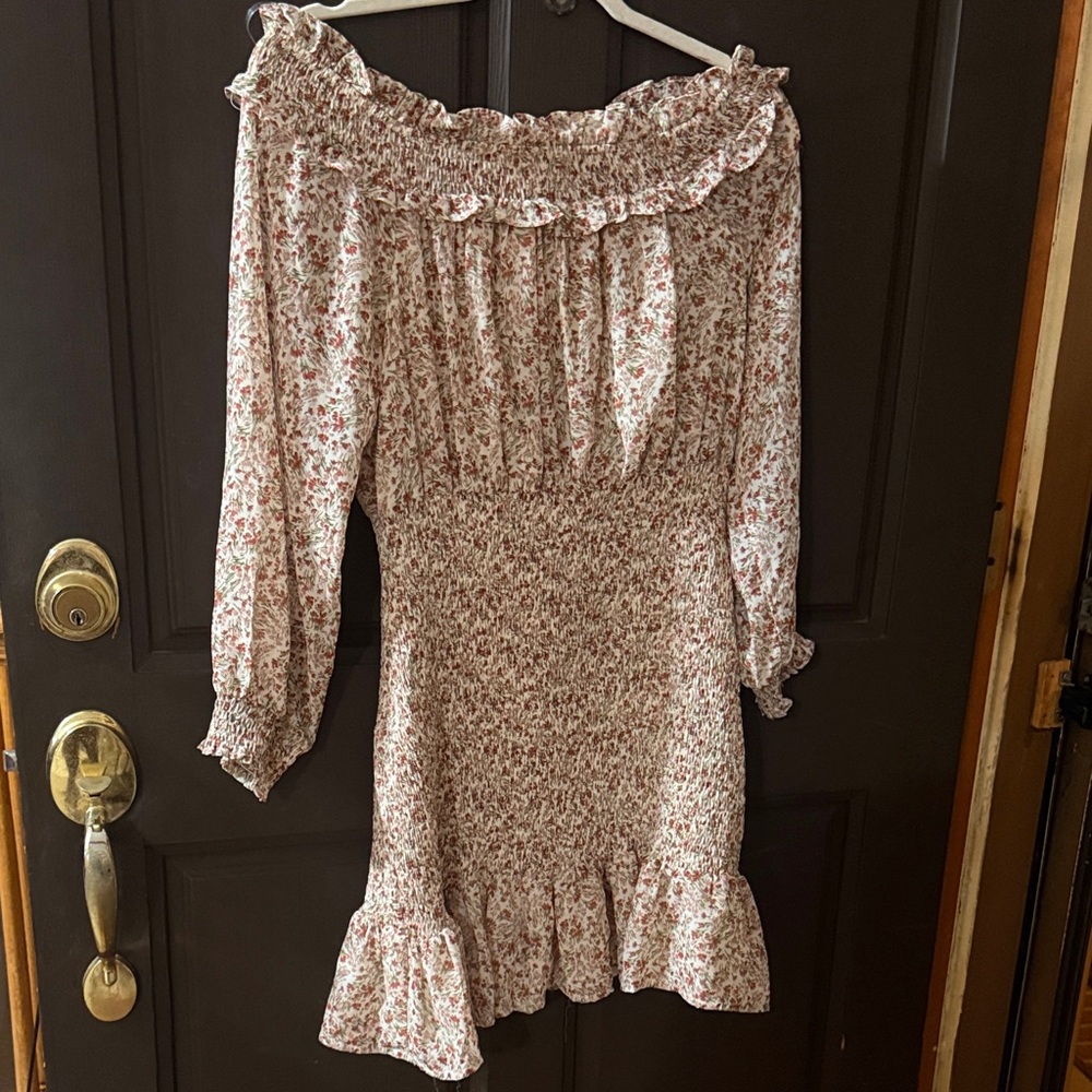 Entro Floral Long Sleeve Dress - Cream and Pink